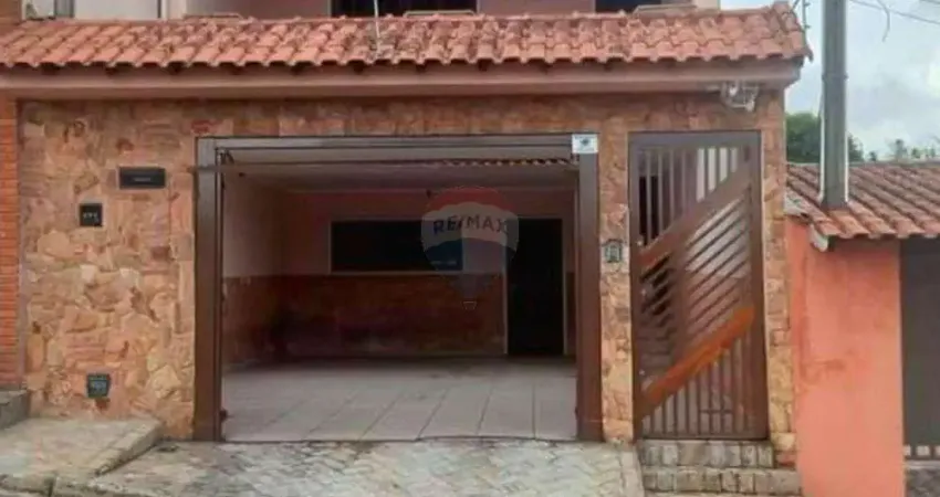 Sobrado à venda com 238m² no bairro Cesar de Souza - Vila Suissa em Mogi das Cruzes - SP