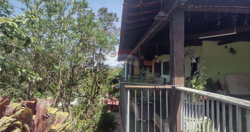 Área para venda localizada no bairro de Brás Cubas em Mogi das Cruzes
