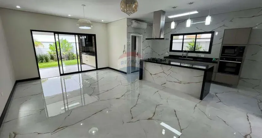 Casa nova com 236m² à venda no Condomínio fechado Bella Cittá em Mogi das Cruzes - SP