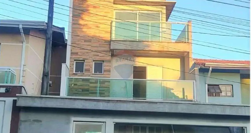 Sobrado à venda no bairro Parque Morumbi em Mogi das Cruzes