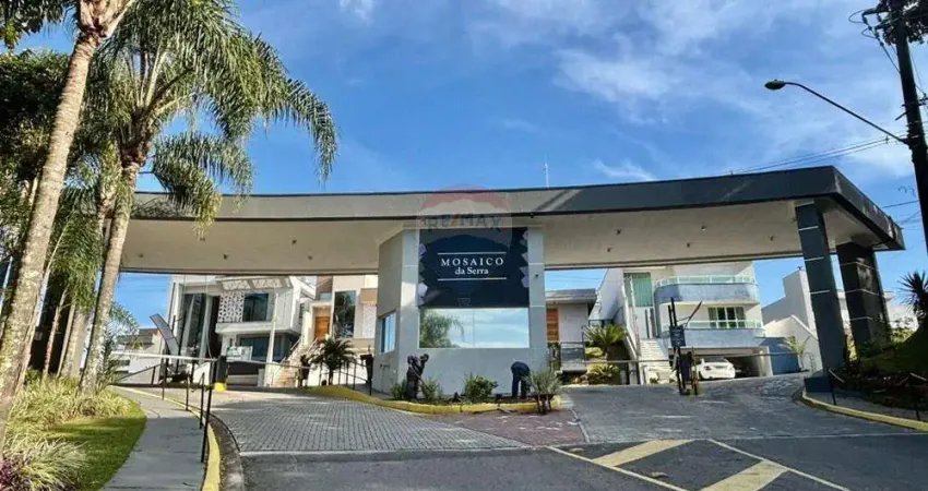 Encontre Seu Sonho em Forma de Terreno no Moisaco da Serra Mogi Moderno: 302m²