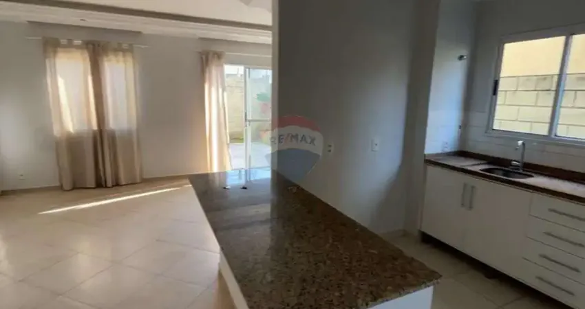 Sobrado Locação condominio 3 dormitórios 2 vagas cobertas