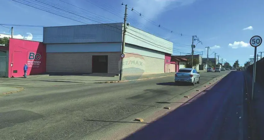 Galpão reformado à venda na Avenida Anchieta na região de Brás Cubas com 379, 56² em Mogi das Cruzes - Alto Tietê/ Zona Leste