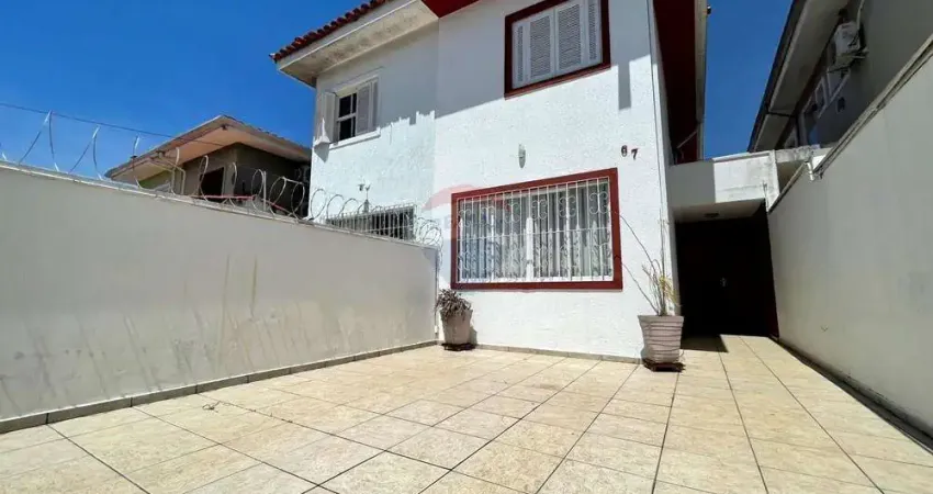 Sobrado com 3 dormitórios sendo 1 suíte e quintal espaçoso com área gourmet para a venda no alto ipiranga em mogi das cruzes/ sp