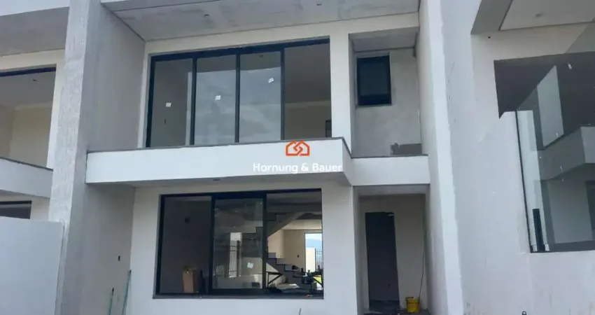 Casa - Sobrado à venda em Estância Velha, no alto do bairro Bela Vista!