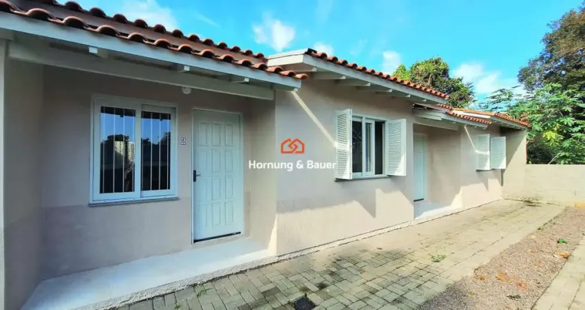 Duas Casas à Venda no Mesmo Terreno, bairro Campestre em São Leopoldo.