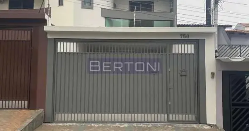 Casa com 4 quartos à venda na Vila Camilópolis, Santo André 