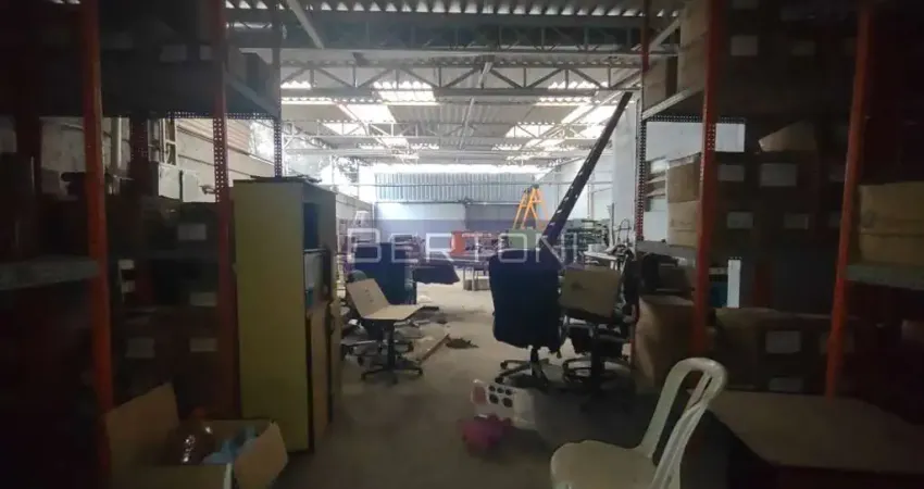 Vende-se salão de 250 m2 em taboão vila santa luzia são bernardo do campo