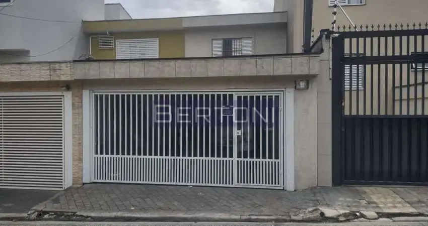 Vende-se sobrado com 03 dormitórios, 01 suíte, 04 vagas, localizado na vila florida taboão são bernardo do campo