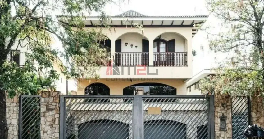 Sobrado de 4 suítes com 5 vagas para venda no Alto da Lapa