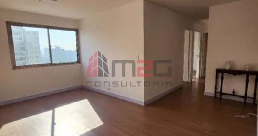 Vende-se apartamento na Barra Funda com 3 dormitórios.