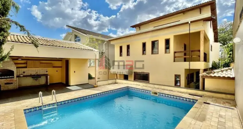 Cond São Paulo II - Sobrado 3 dorms / 1 ste. Piscina, churrasqueira, lareira