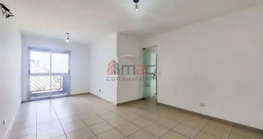 Amplo apartamento com 2 vagas para Locação na Pompeia.