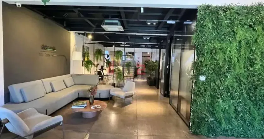 Casa comercial com 1 sala para alugar na Vila Madalena, São Paulo