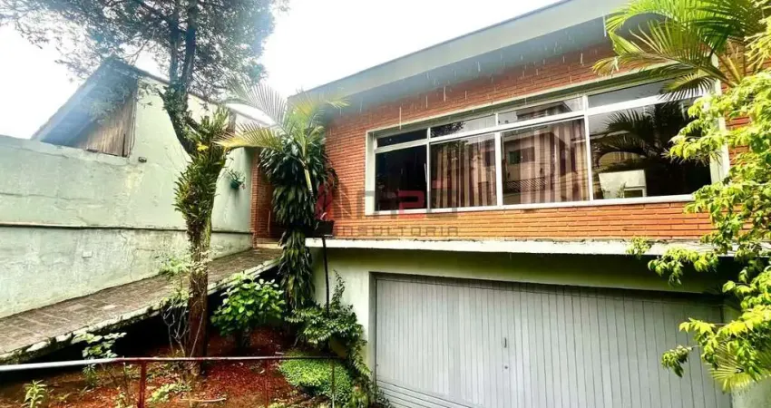 Espaço, conforto e tranquilidade na vila romana ? casa assobradada com 3 dormitórios e 16 vagas!
