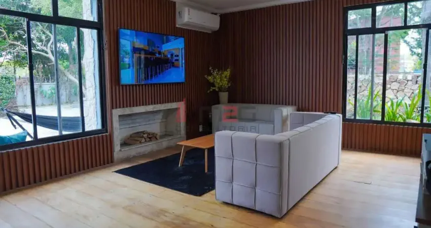 Casa com 5 quartos para alugar em Alto de Pinheiros, São Paulo 