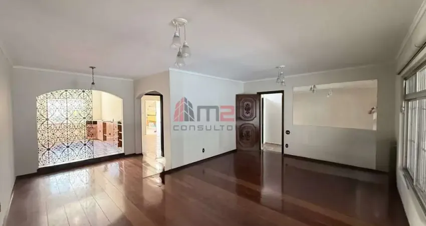 Sobrado 3 Dormitórios 1 Suíte | 2 Vagas | Área Gourmet | Rua Tranquila