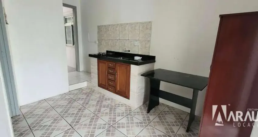 Kitnet com 1 dormitório para alugar, 40 m² por R$ 1.800,00/mês - Centro - Navegantes/SC