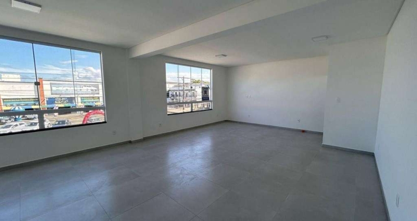 Sala comercial para alugar na Rua José Francisco Laurindo, 1486, São Domingos, Navegantes