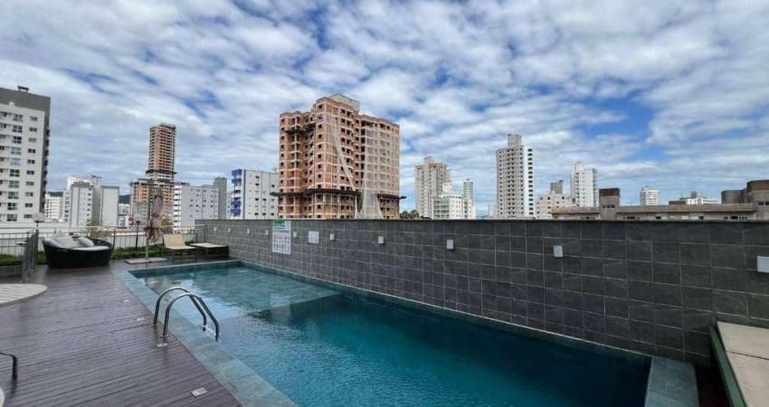 Apartamento semimobiliado no bairro Vila Operaria - Itajaí/SC