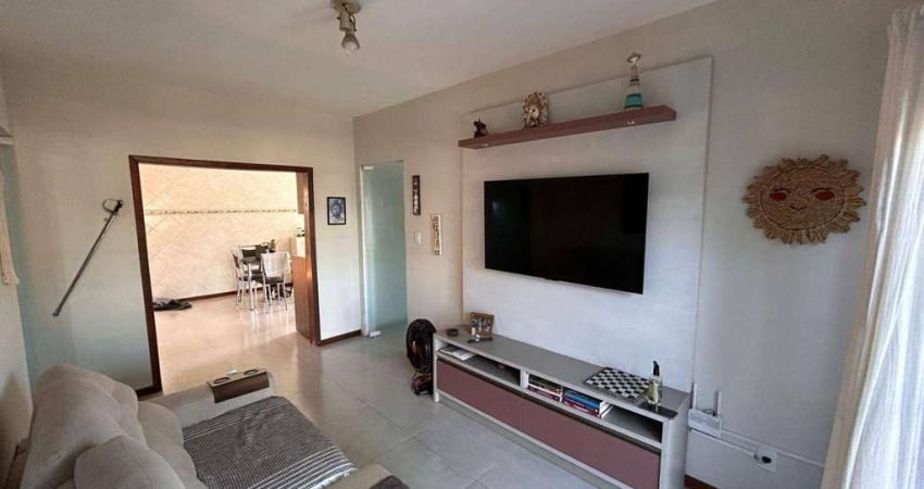 CASA COM 3 DORMITÓRIOS NO BAIRRO CENTRO