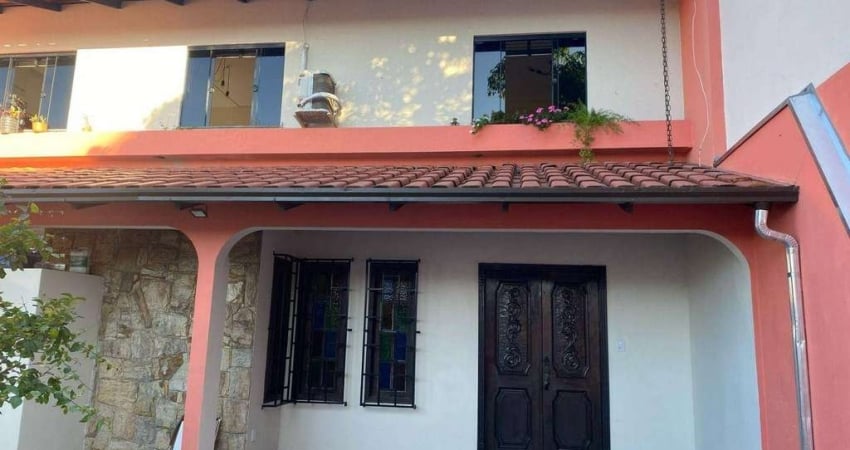Casa térrea com 2 dormitórios no bairro São João - Itajaí/SC