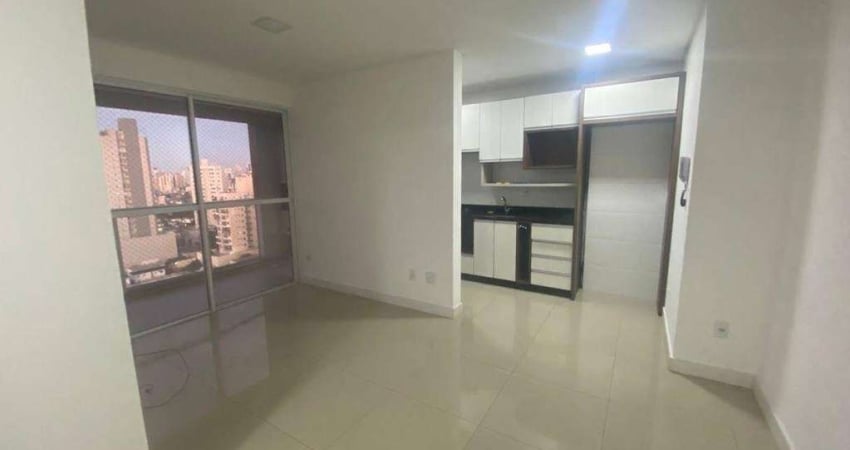 Apartamento com 2 dormitórios no Smart Heitor Liberato