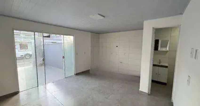 Casa com 3 quartos para alugar na Rua Odílio Garcia, 325, Cordeiros, Itajaí