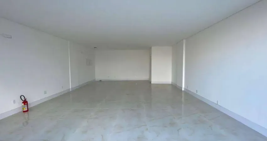 Sala comercial para alugar na Rua Umbelino Damásio de Brito, 323, Centro, Itajaí
