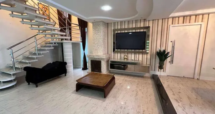 Casa com 3 quartos para alugar na Rua Pedro Pereira Mafra, 119, Ressacada, Itajaí