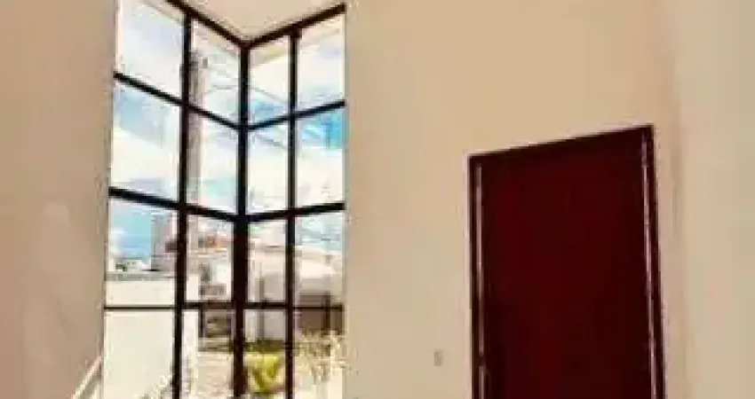 Casa à Venda - Condomínio Ecoville 1. Com 3 quartos (2 suítes) pronta para morar
