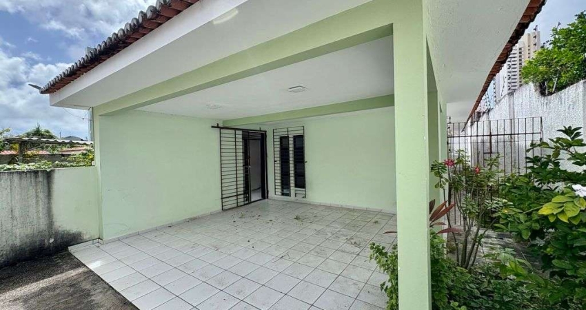 ibeda - Casa a venda em Lagoa Nova. Sal 3 suítes + 2 quartos Con:260m²  T: 360m²
