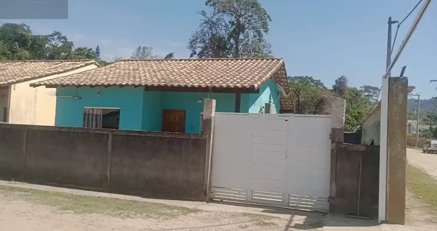 Casa em condomínio fechado com 2 quartos à venda na Rua Chico Mendes, 2, Chácaras de Inoã (Inoã), Maricá