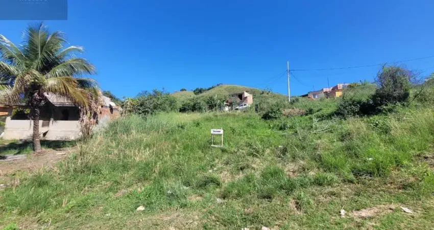 Terreno à venda na Rua Dezessete, Itapeba, Maricá