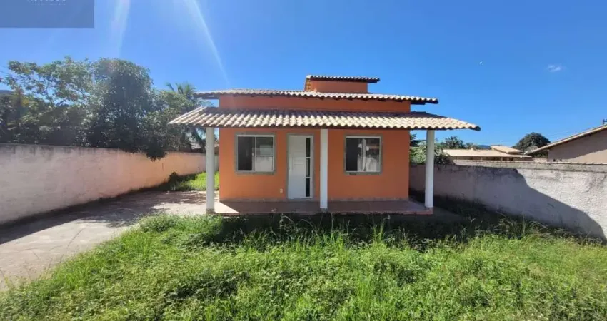 Casa com 2 quartos à venda na Rua Dezessete, Itapeba, Maricá