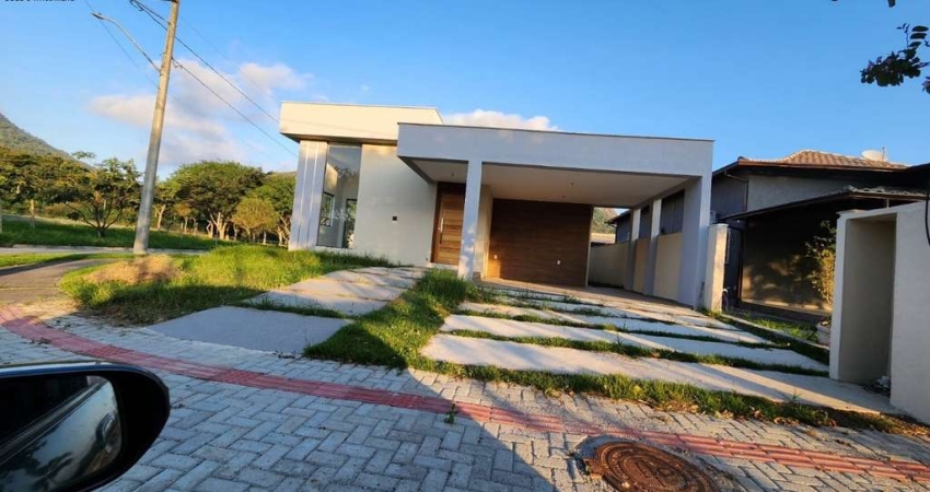 Casa em condomínio fechado com 3 quartos à venda na Rodovia Ernani do Amaral Peixoto, 15393, Inoã, Maricá