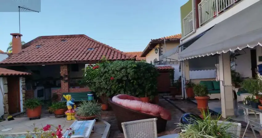 Casa com 4 quartos à venda na Avenida Doutor Eduardo Lúcio Rodrigues Picanço, 229, Itaipu, Niterói
