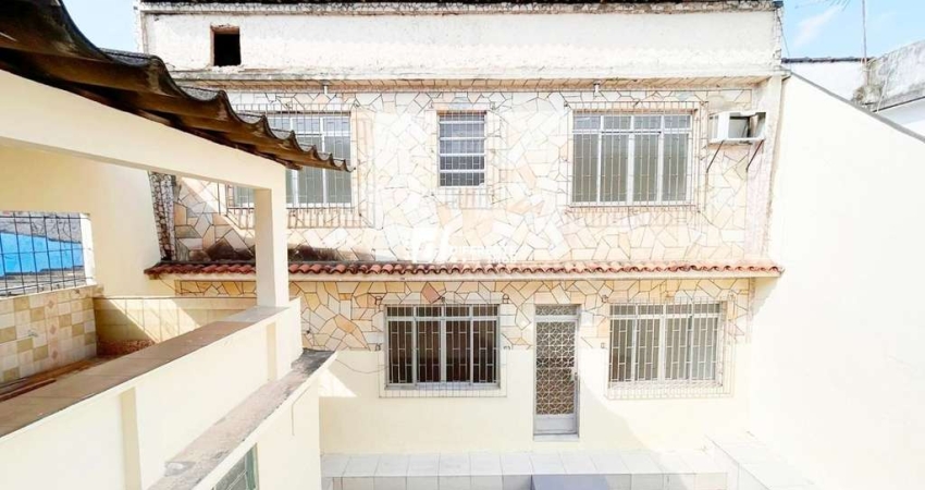 Casa com 5 dormitórios para alugar, 380 m² por R$ 11.500,00/mês - Centro - São João de Meriti/RJ