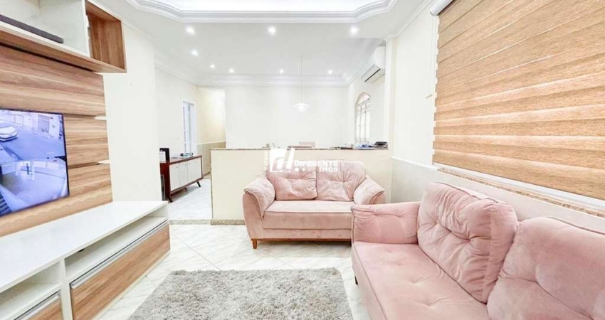 Casa com 3 dormitórios à venda, 268 m² por R$ 650.000,00 - Centro - Nilópolis/RJ