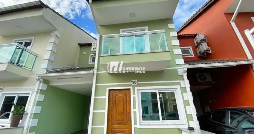 Casa com 3 dormitórios para alugar, 117 m² por R$ 3.289,88/mês - Vila Treze de Maio - Nova Iguaçu/RJ