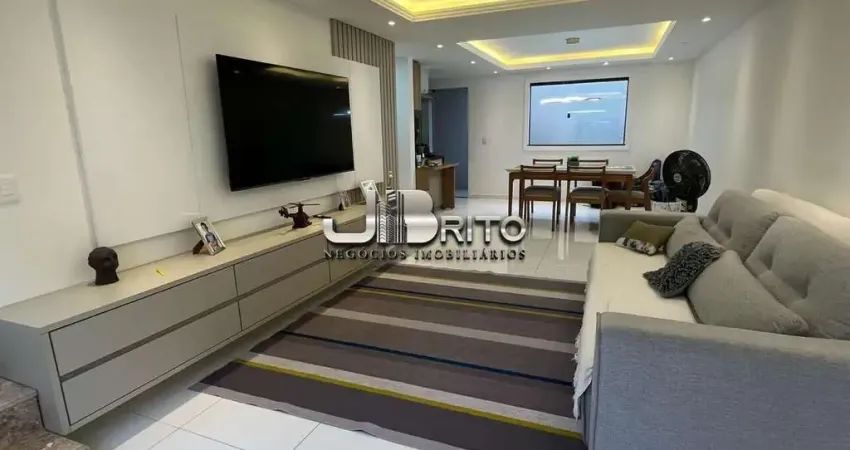 CASA EM CONOMÍNIO FECHADO| 160 M²| 3 SUÍTES| VARANDA| PISCINA| BURAQUINHO