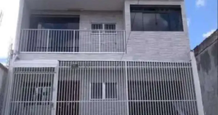 Sobrado para Venda em Curitiba, Pinheirinho, 3 dormitórios, 3 banheiros, 9 vagas