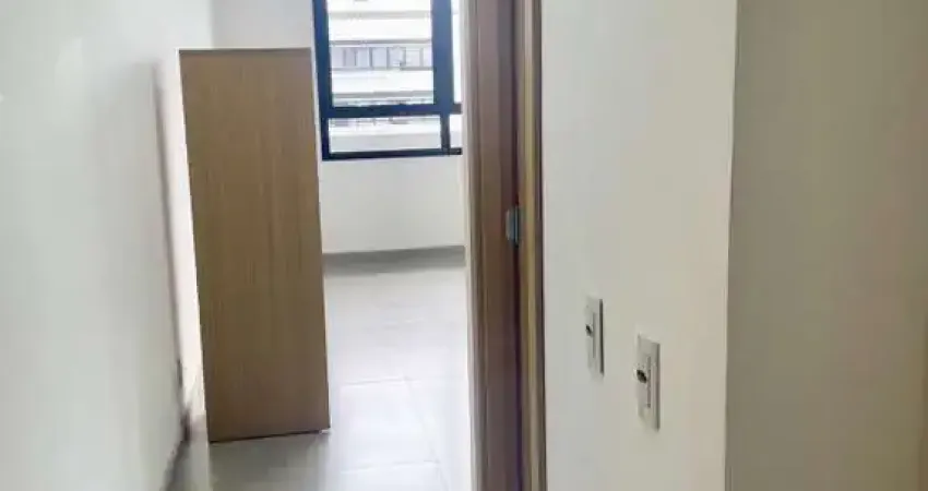 Sala Comercial para Venda em Curitiba, Ahú, 1 banheiro, 1 vaga