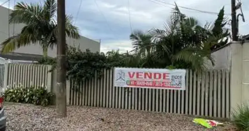 Casa para Venda em Curitiba, Boqueirão, 4 dormitórios, 2 suítes, 4 banheiros, 1 vaga