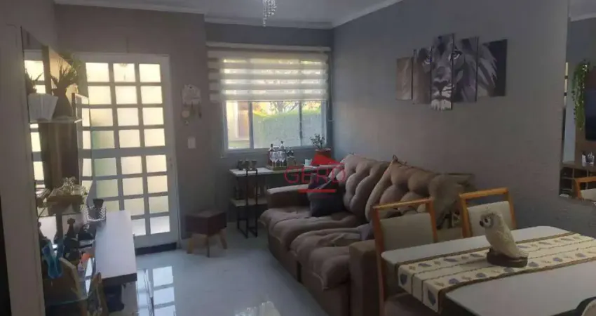 Casa Mobiliada à Venda  em  Condomínio  - Estrada do Capuava, Cotia, SP por R$ 470.000