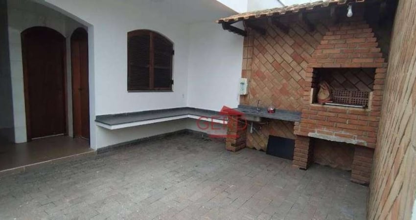 Casa com 3 dormitórios, 204 m² - venda por R$ 1.000.000,00 ou aluguel por R$ 6.311,54/mês - Vila Yara - Osasco/SP