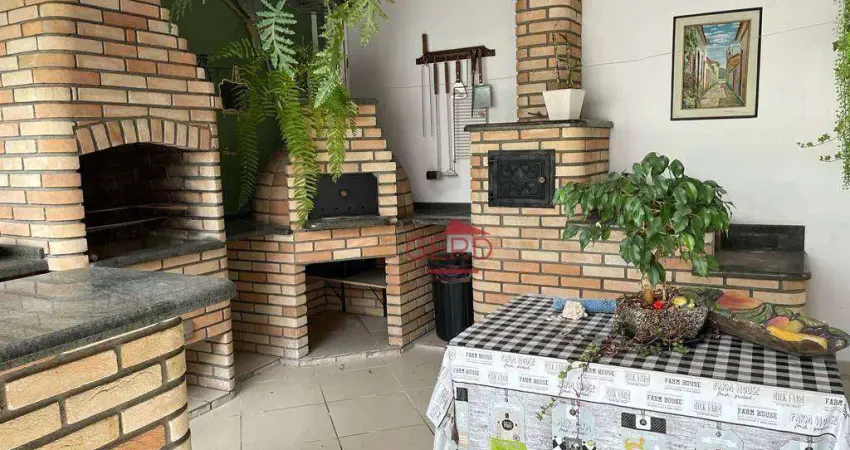 Casa com 3 dormitórios à venda, 120 m² por R$ 870.000,00 - Granja Viana - Cotia/SP