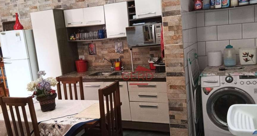 Casa com 4 dormitórios à venda, 250 m² por R$ 700.000,00 - Bussocaba - Osasco/SP