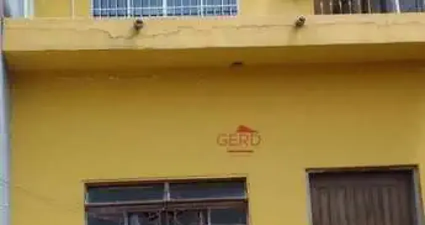 Casa com 4 dormitórios à venda, 340 m² por R$ 449.000 - Vila Santa Terezinha - Carapicuíba/SP