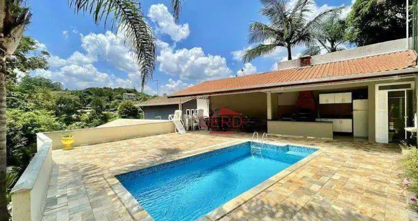 Casa em Condomínio Fechado na Granja Viana – Cotia/SP | 3 Dormitórios, Piscina, Gourmet e Campo de Futebol | Ref. 1137